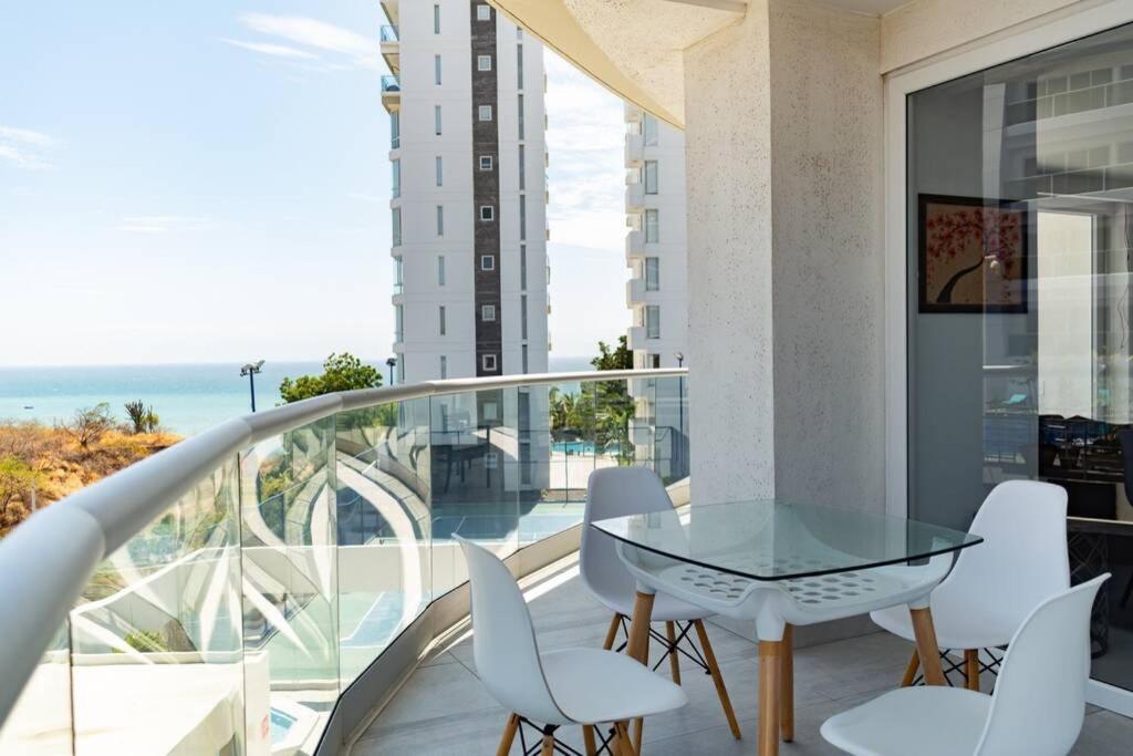 M3 Lujoso Y Comodo Departamento Con Playa 2 Piscinas Cancha De Tenis Jacuzzi Seguridad 24 Horas Manta Exterior photo
