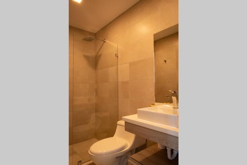 M3 Lujoso Y Comodo Departamento Con Playa 2 Piscinas Cancha De Tenis Jacuzzi Seguridad 24 Horas Manta Exterior photo
