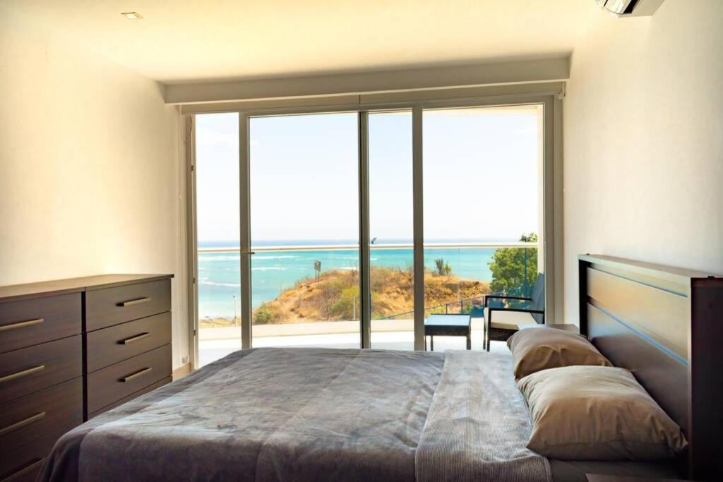 M3 Lujoso Y Comodo Departamento Con Playa 2 Piscinas Cancha De Tenis Jacuzzi Seguridad 24 Horas Manta Exterior photo